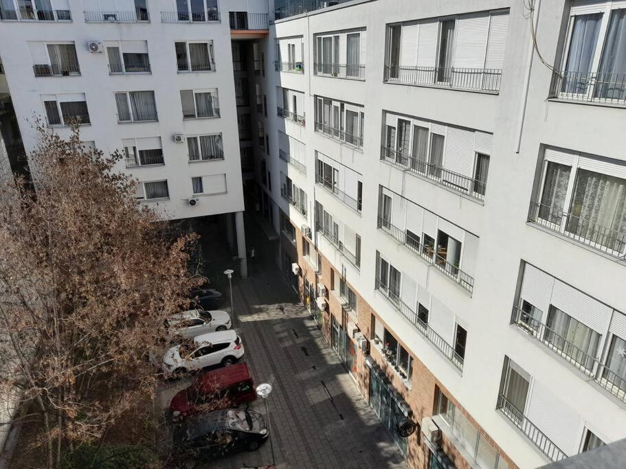 Lovely Apartment In City Centre For 4 Guests Budapest Ngoại thất bức ảnh